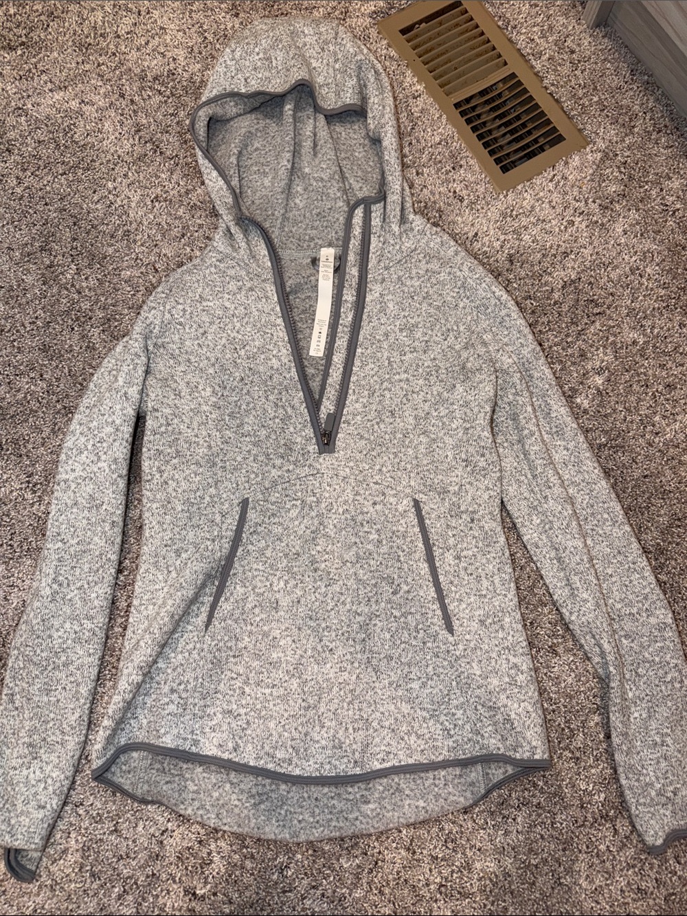 lululemon athletica Light Gray Hooded Half-Zip Pullover